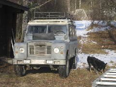 Series, koira ja kevät Series, koira ja kevät